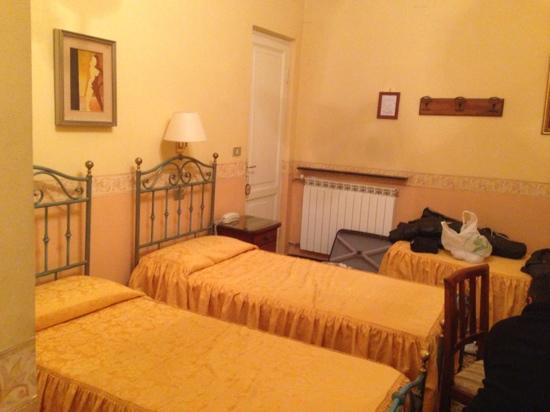 布鲁塞尔玛格丽塔酒店-客卧