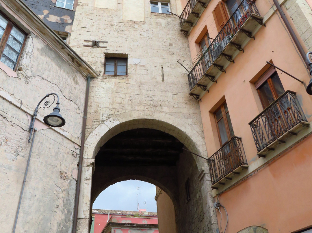 Torre dello Sperone-卡利亚里省必去景点