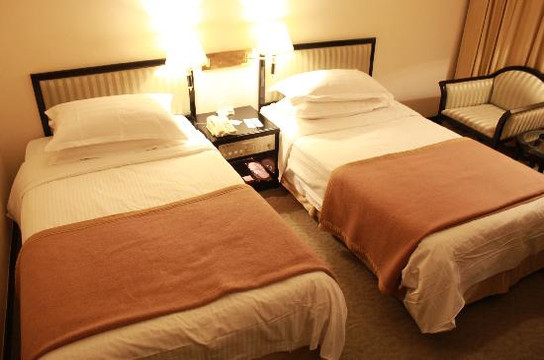 昆明锦江大酒店主图