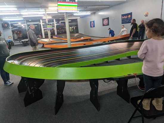 Pit Pass Slot Car Raceway and Dragstrip景点图片