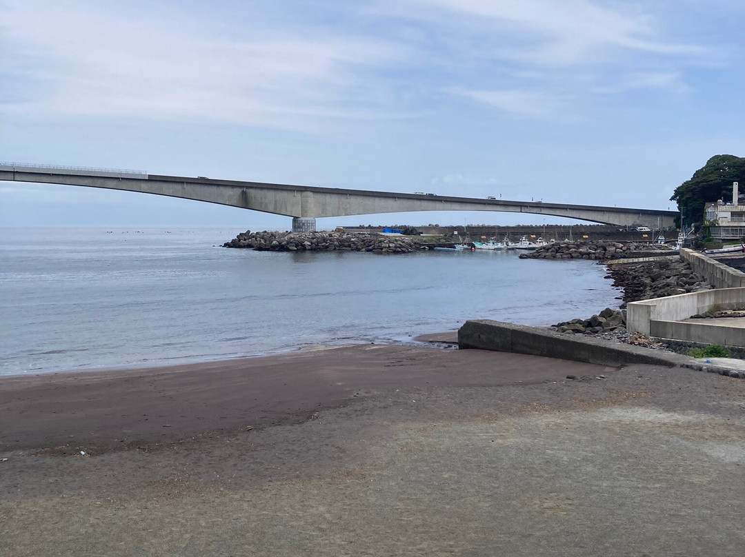 Iwa Beach-真鹤町必去景点
