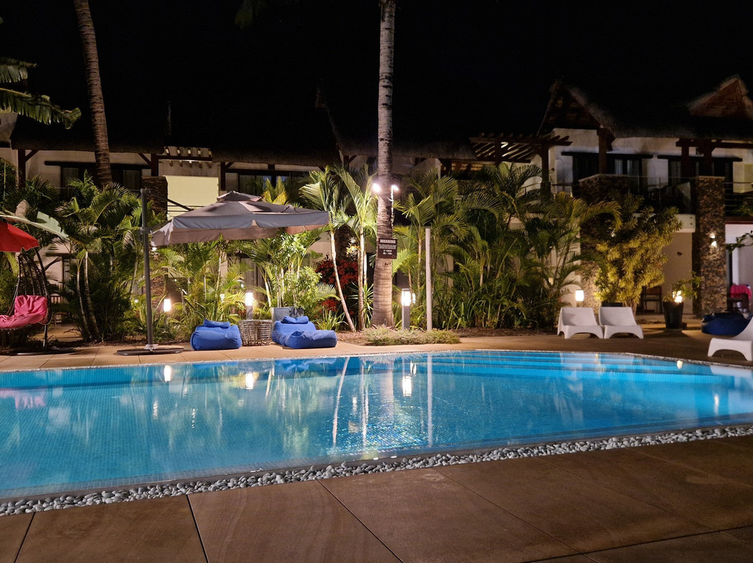 Toparadis guest house & restaurant主图