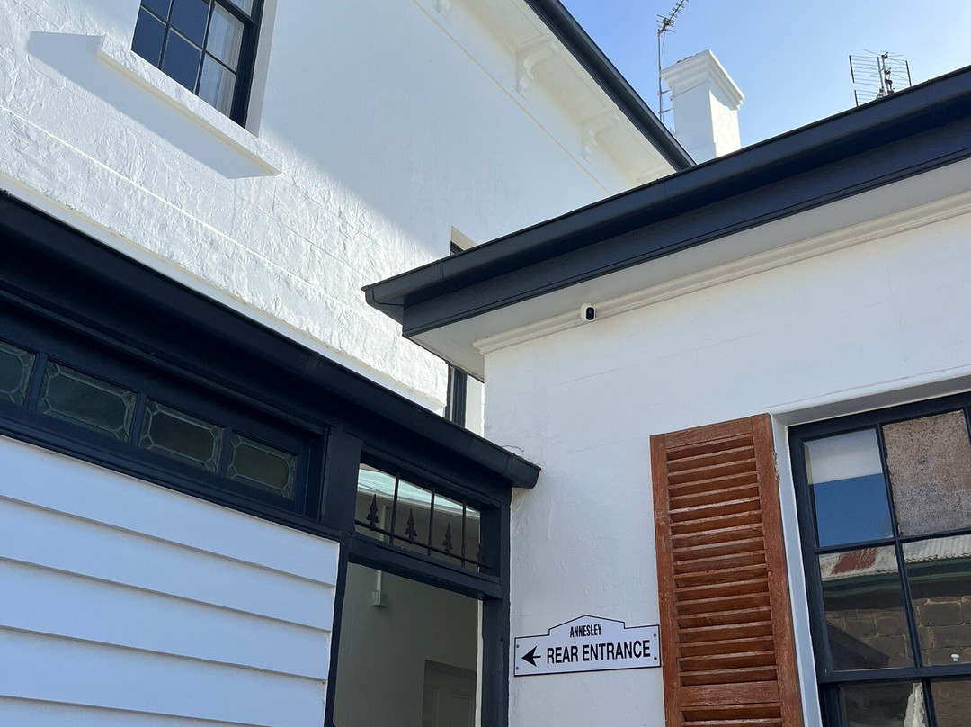 安尼斯利别墅酒店主图