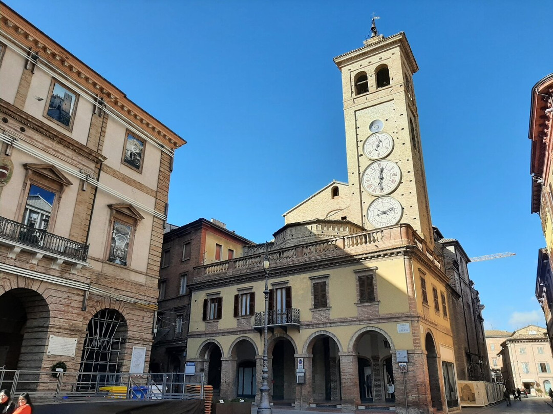 Piazza Della Libertà景点图片
