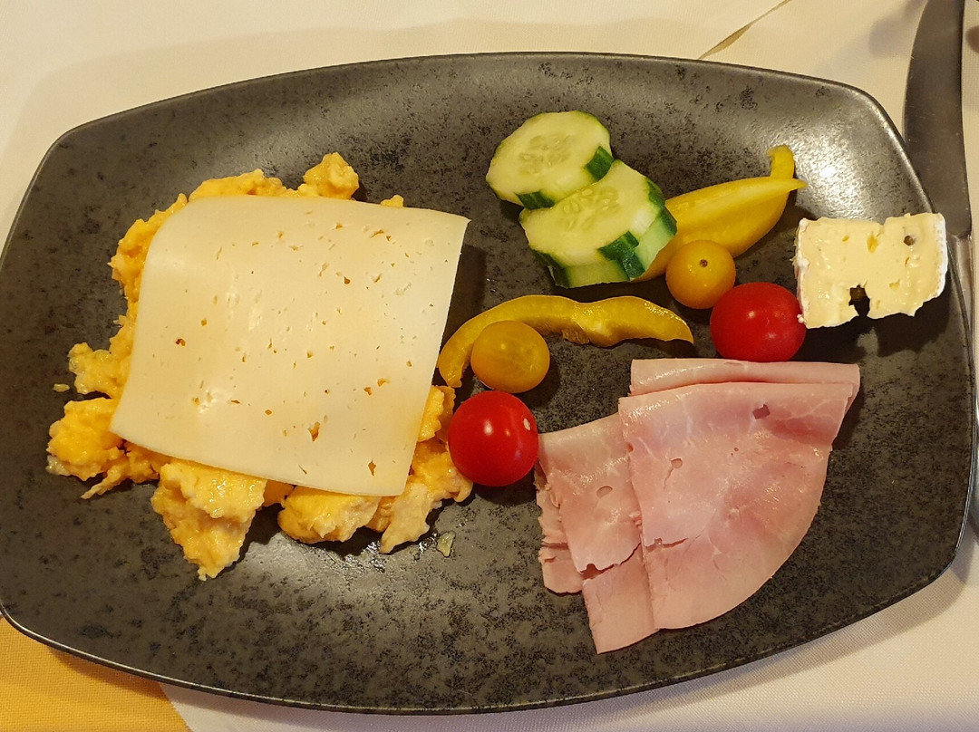 巴查瑞彻酒店主图