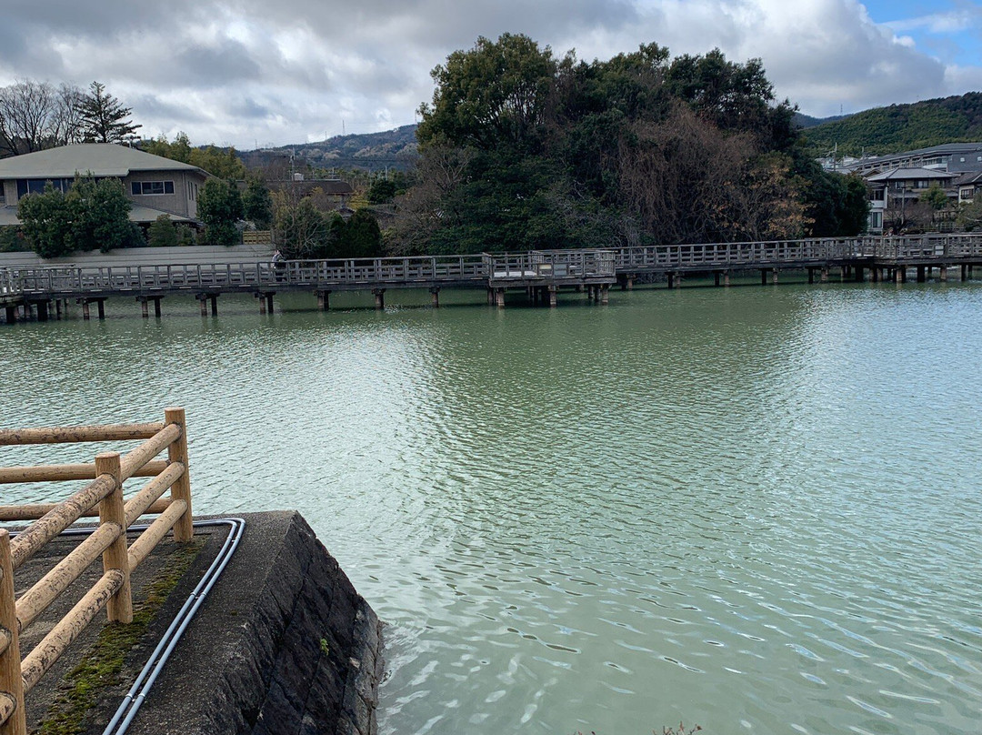 Hachijogaike-长冈京市必去景点