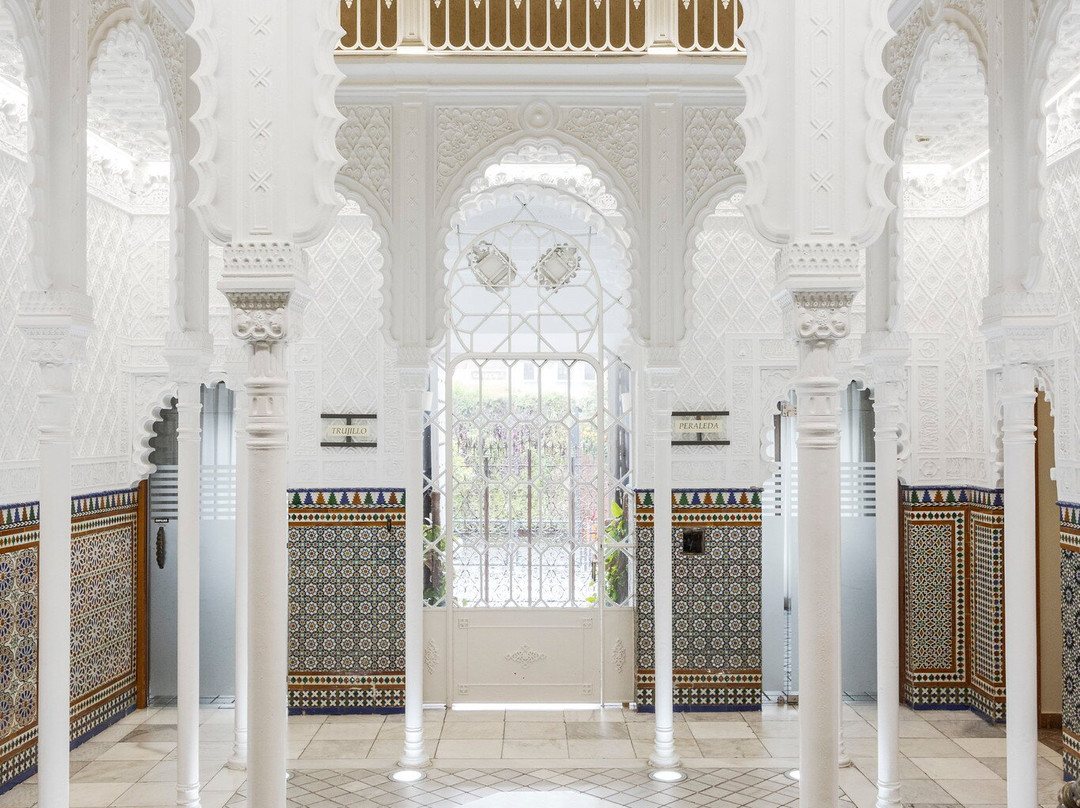 梅里达宫酒店主图