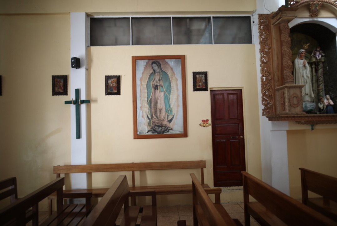 Iglesia Virgen Del Carmen-温泉镇必去景点