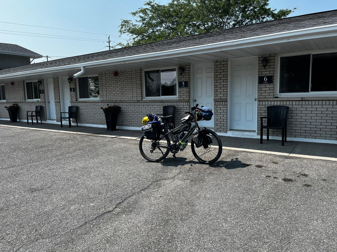 White Rock Motel主图