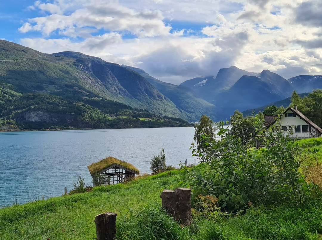 Discover Olden景点图片