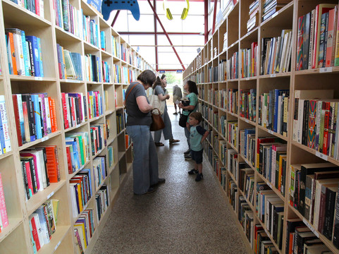 Mckay's Mebane-Mebane必去景点