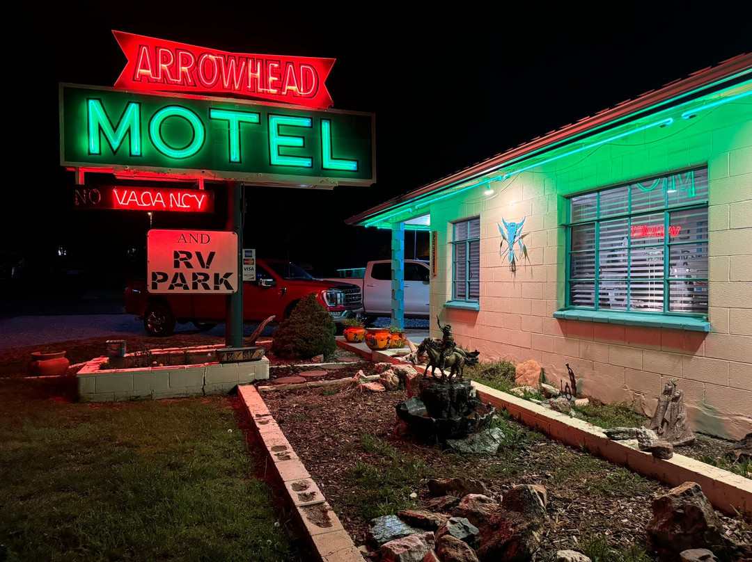 Arrowhead Motel and RV Park主图