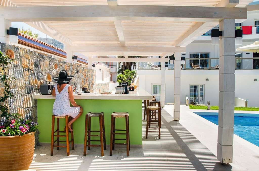 Palm Beach Hotel主图