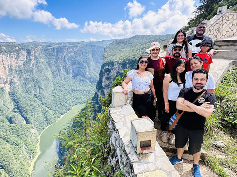 Jovel Tours-图斯特拉古铁雷斯必去景点