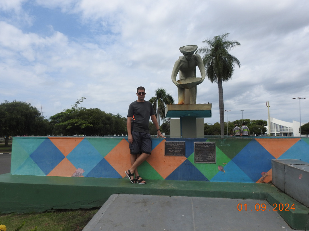 Monumento Ao Garimpeiro-Boa Vista必去景点