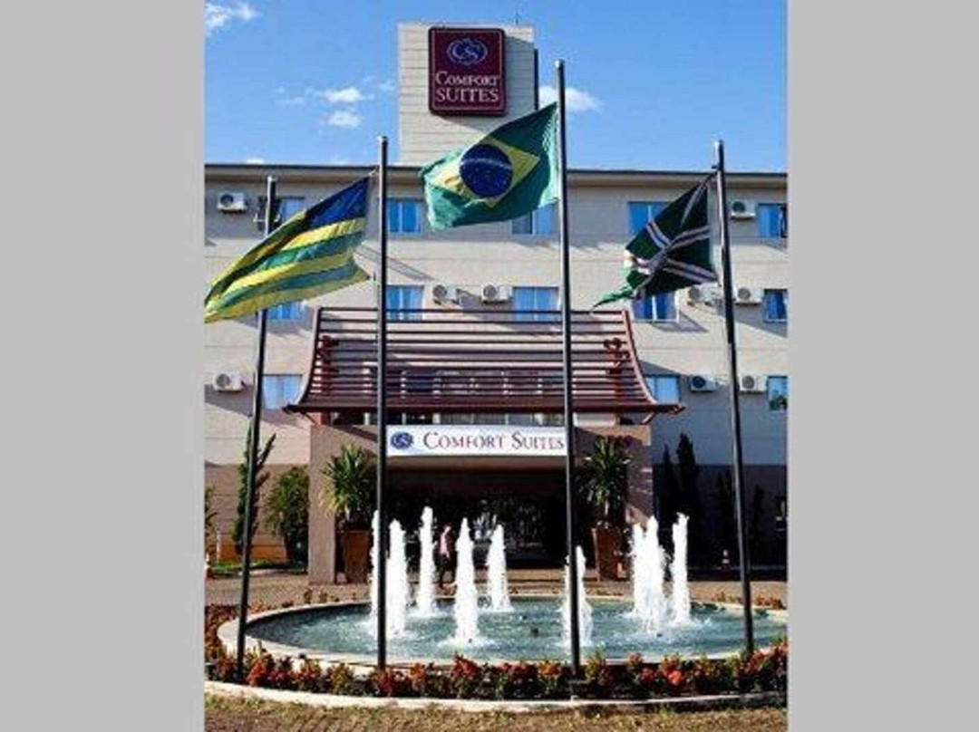 戈亚尼亚酒店住宿-Comfort Suites Flamboyant