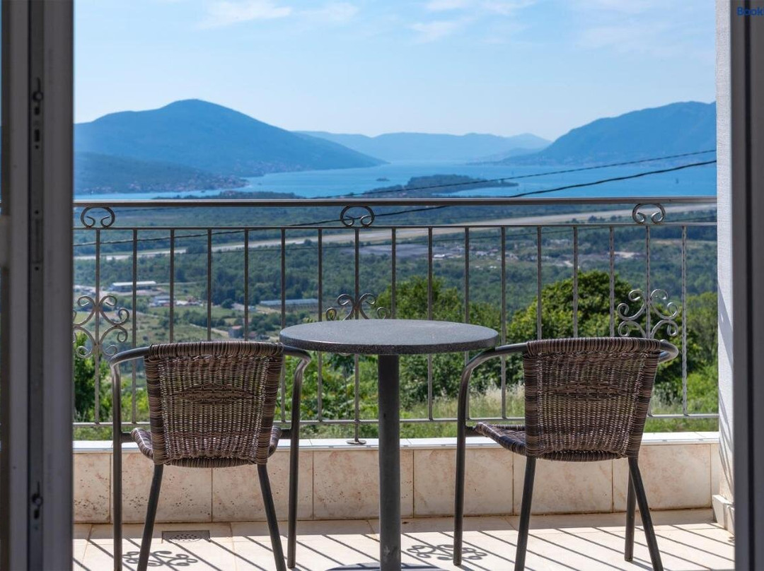 Bed and Breakfast Vila Vedesa