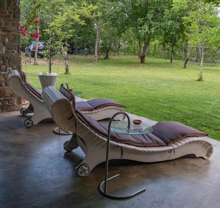 Sinanis Garden House