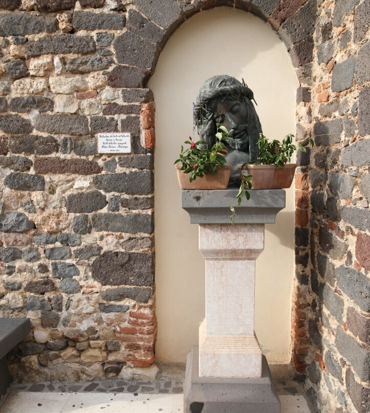 Chiesa Del Santissimo Crocifisso-Galtelli必去景点