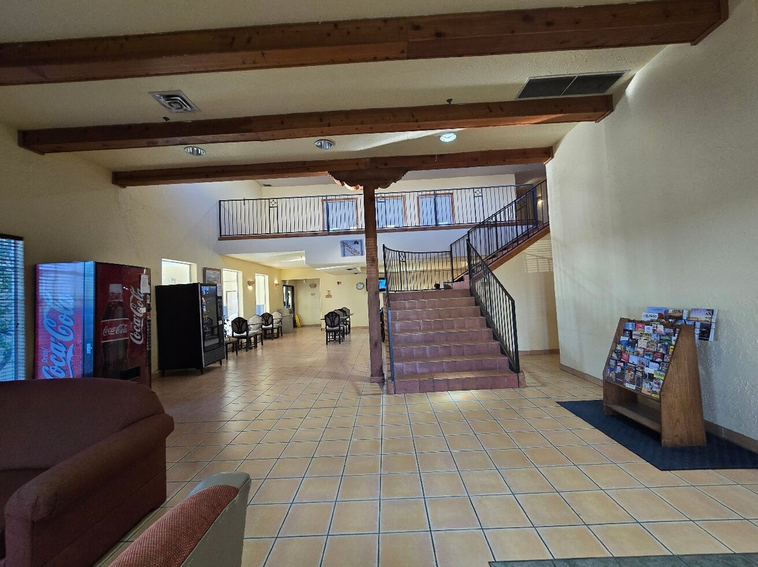 Days Inn & Suites by Wyndham Lordsburg主图