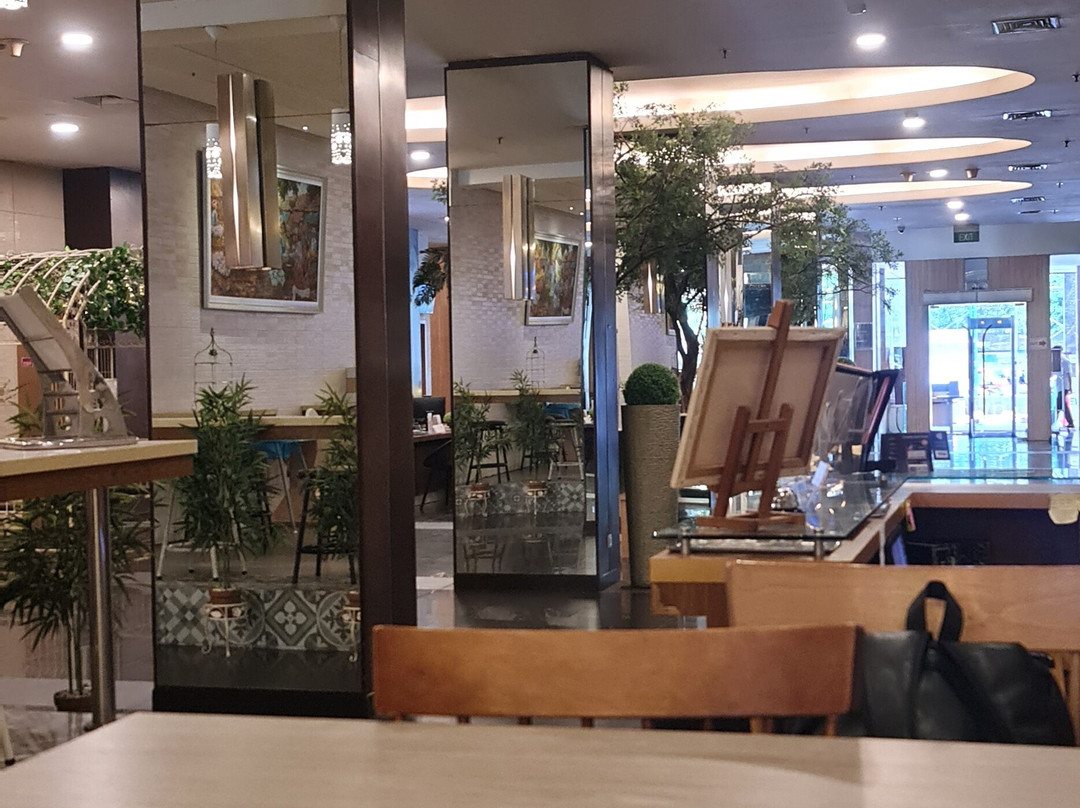 地平线饭店主图