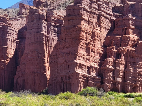 Lapuna-萨尔塔必去景点