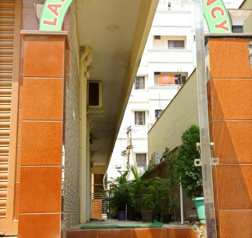 Lakeview Residency