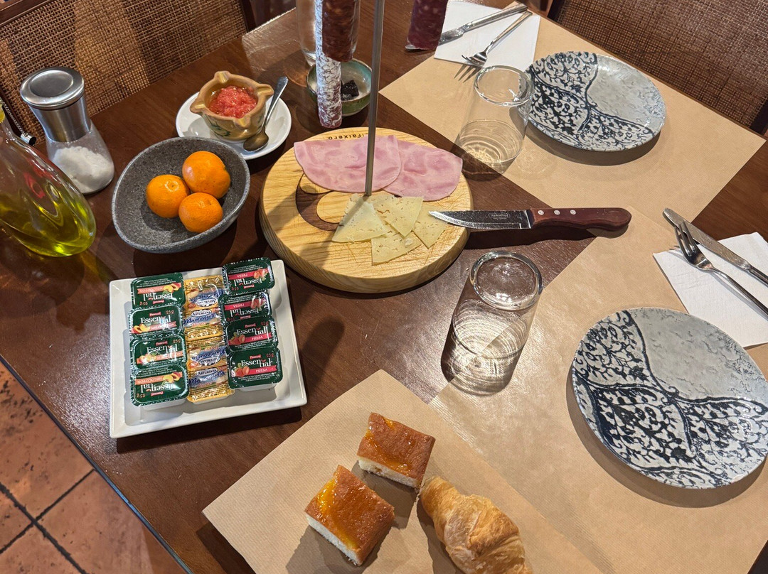 埃尔法克瑟罗酒店主图