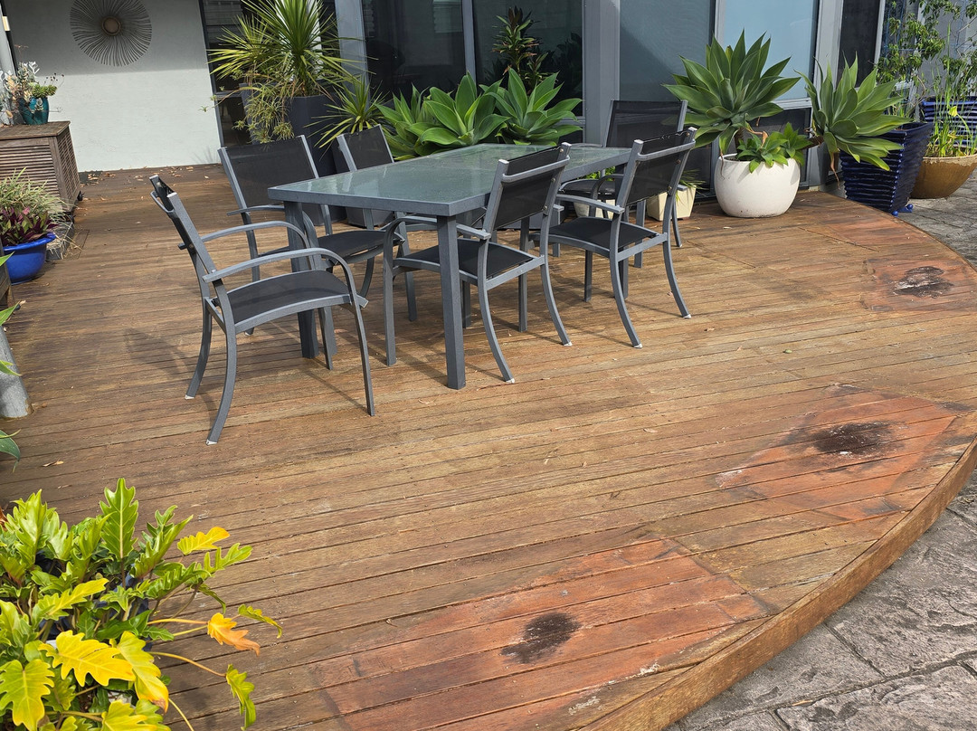 Ceespray on Owen主图