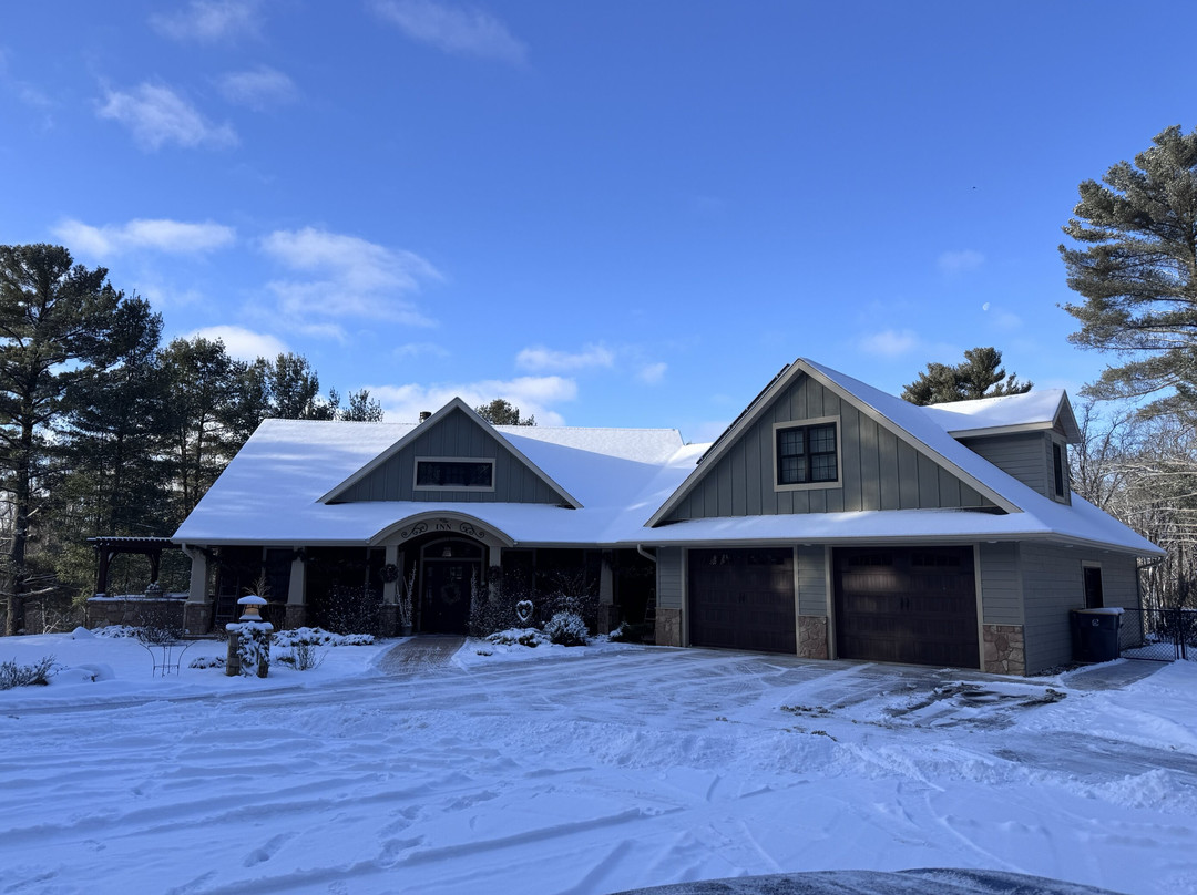 Inn at the River主图