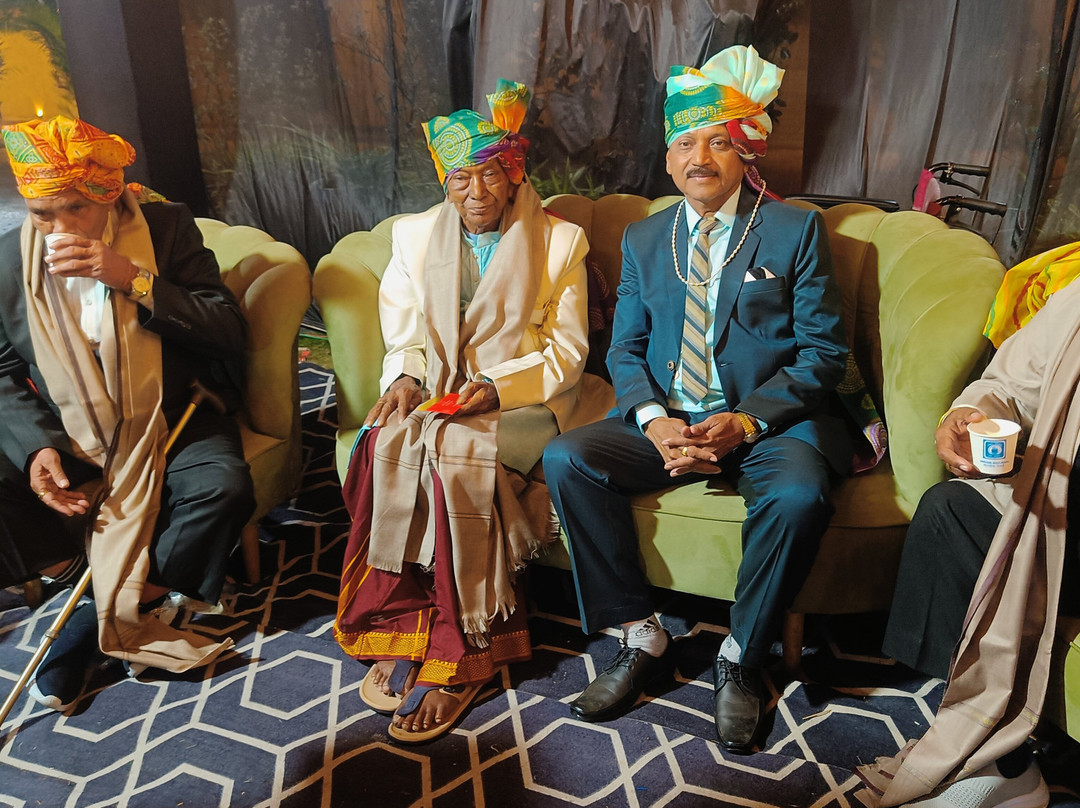 Express 11 Hotel & Banquets主图