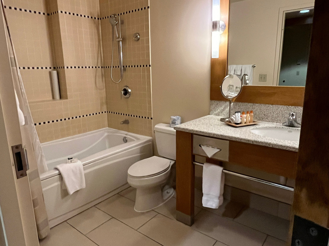 Cedarbrook Lodge主图