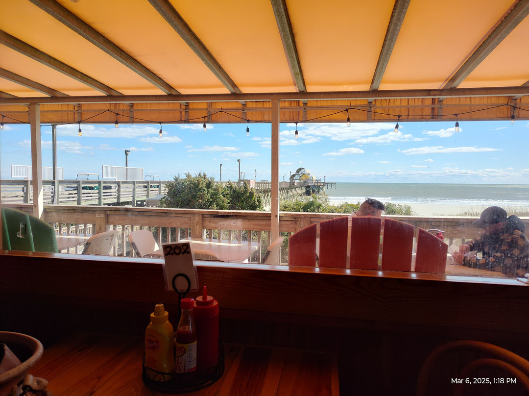 Apache Pier-美特尔海滩必去景点