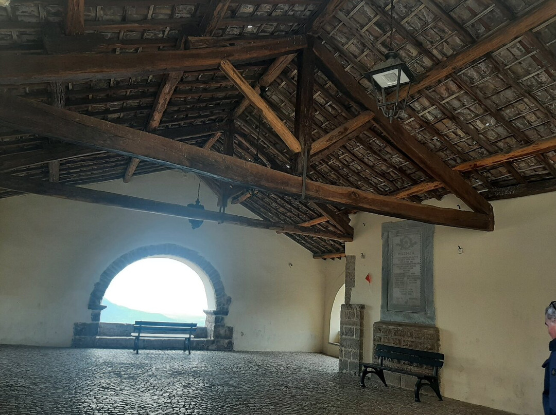 Loggia dei Mercanti景点图片