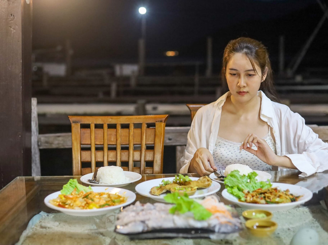 萨拉可佩度假旅馆主图