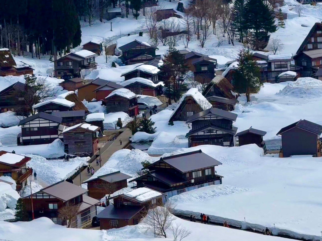 白川乡城山展望台/荻町城遗址-白川村必去景点
