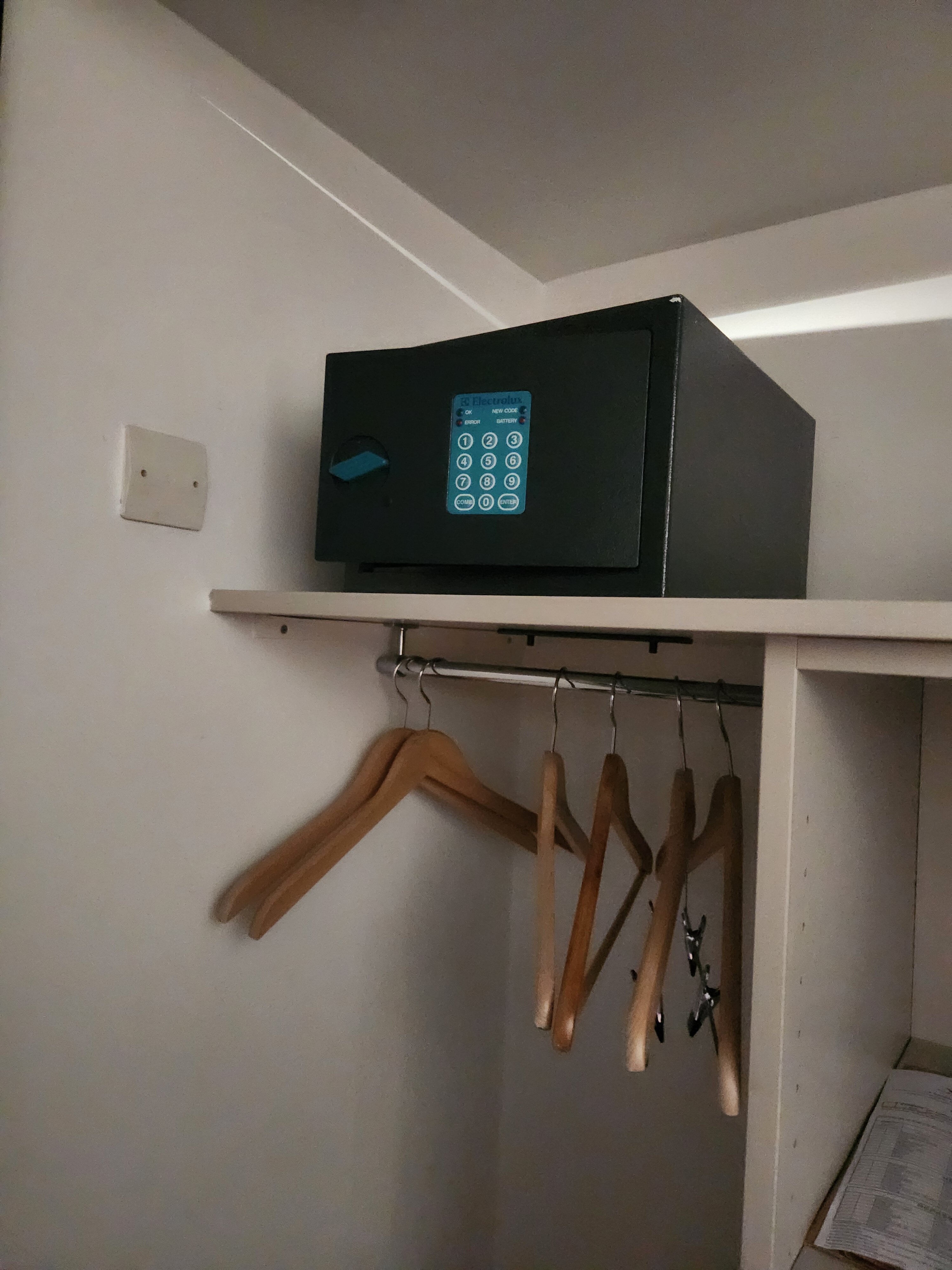 科力斯 - 南泰尔 - 巴黎拉狄凡思酒店-官方