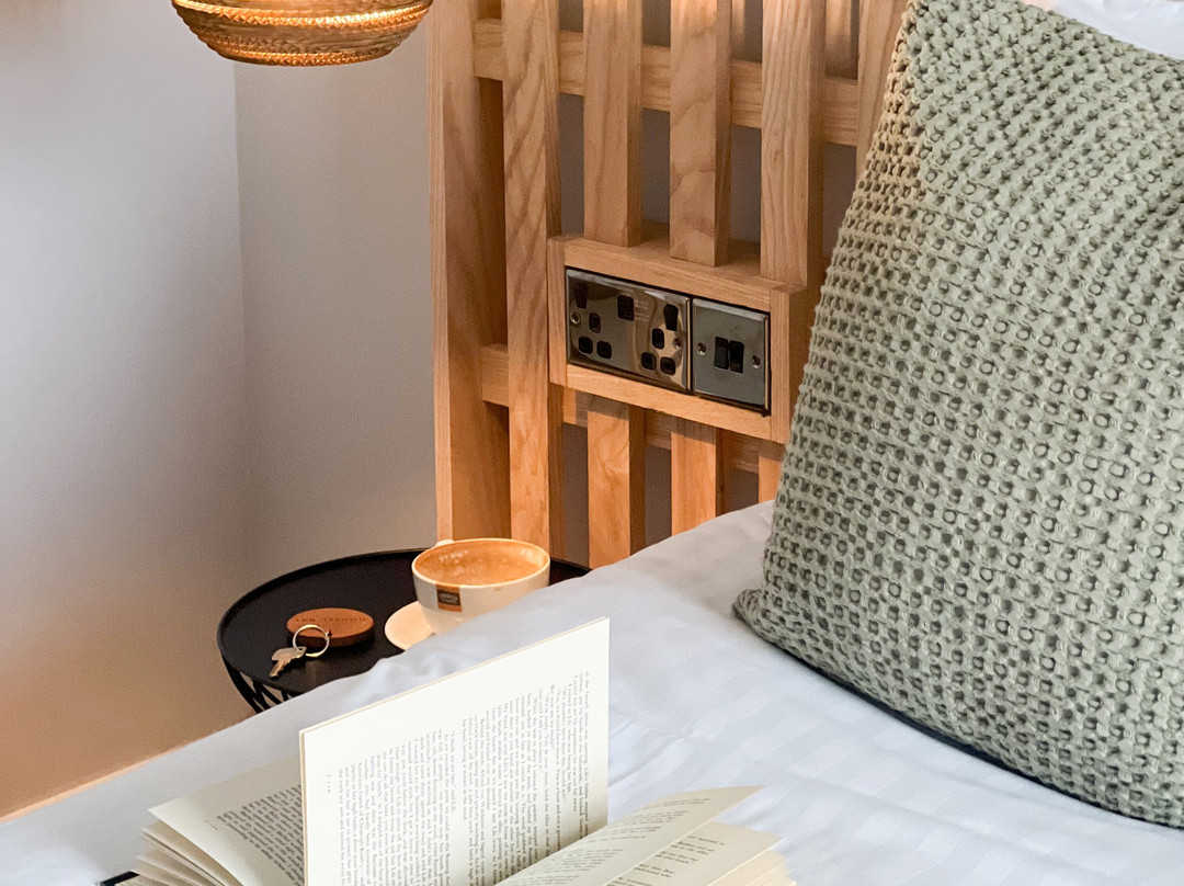 Housel Bay Hotel & Restaurant主图