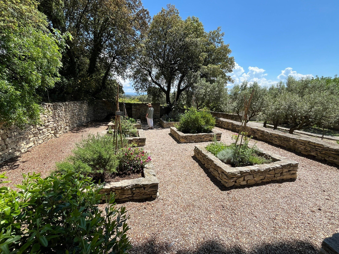 Le Jardin Médiéval de Notre Dame d'Aubune-Beaumes-de-Venise必去景点