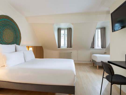 狄安娜酒店主图