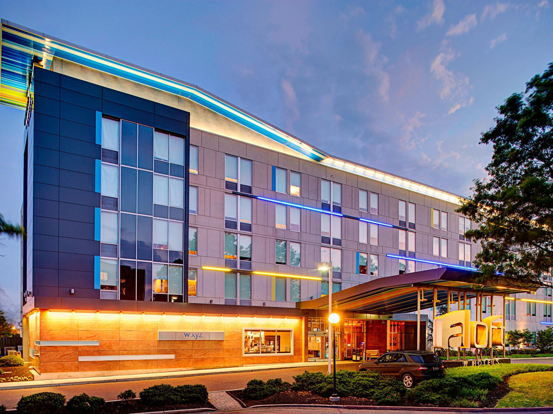 费城机场雅乐轩酒店主图