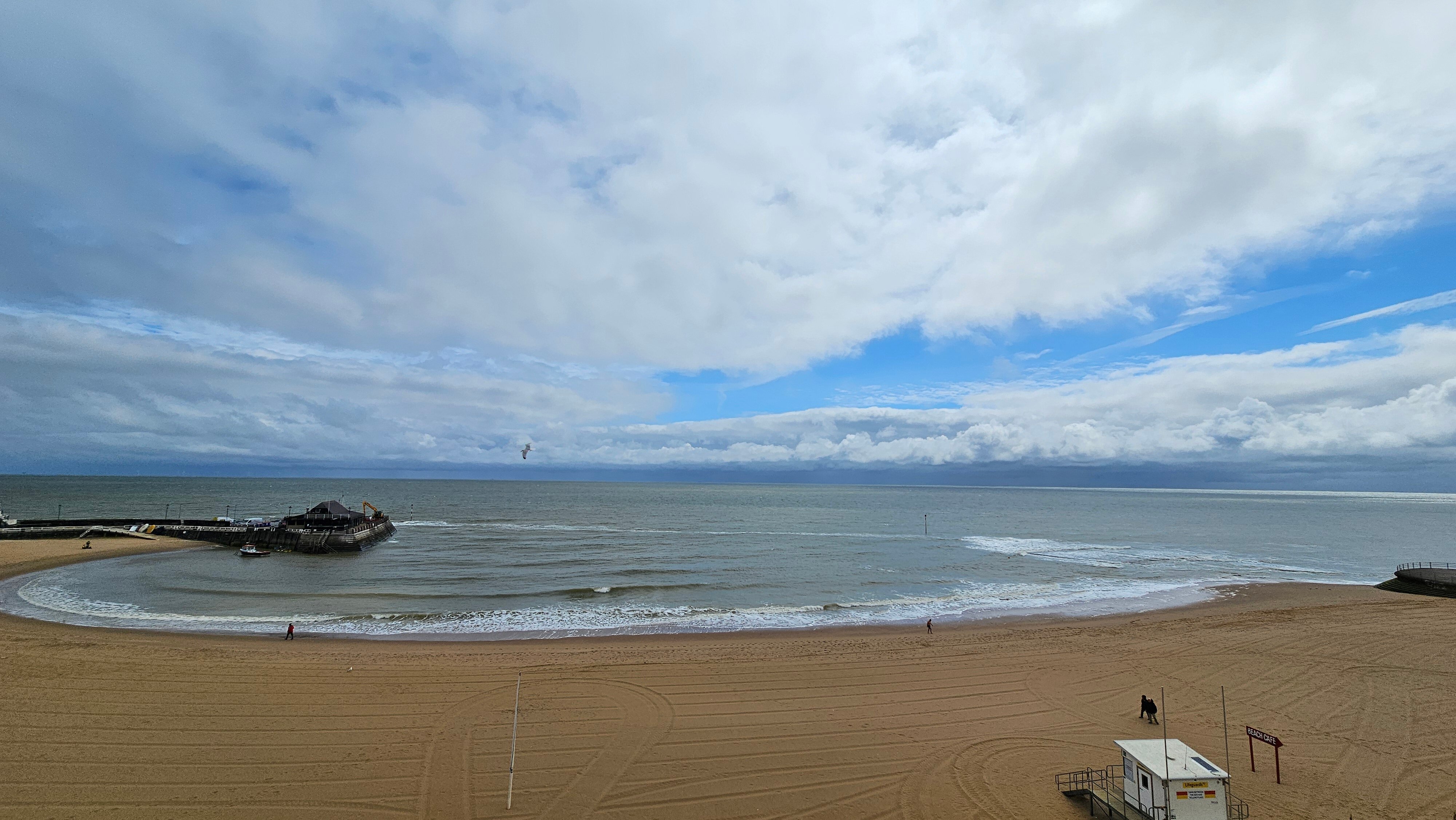 Lazy Days B & B-泳池
