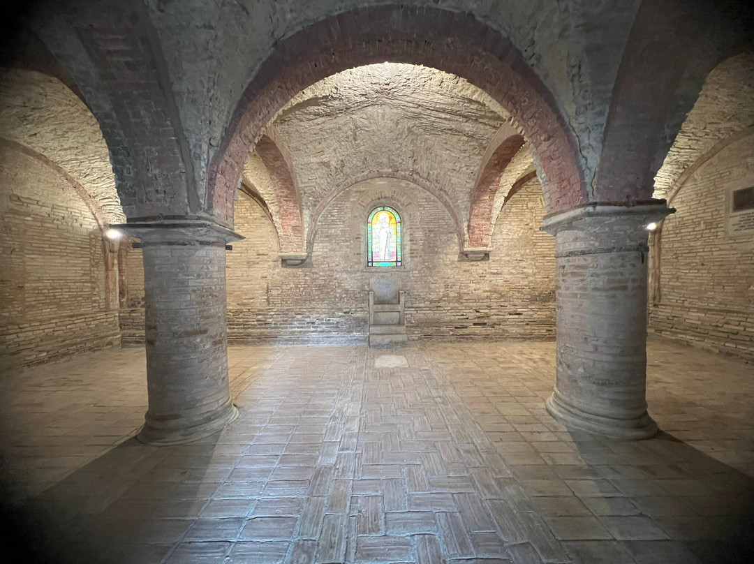 Abbazia Di Chiaravalle Di Fiastra景点图片