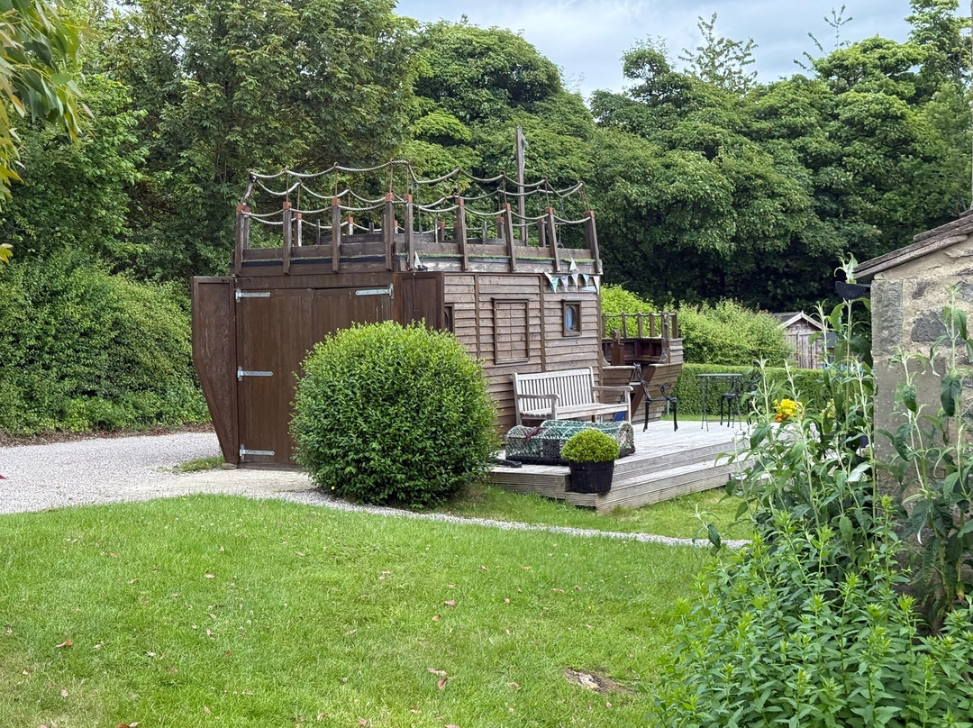 Emmerdale Village Tour景点图片