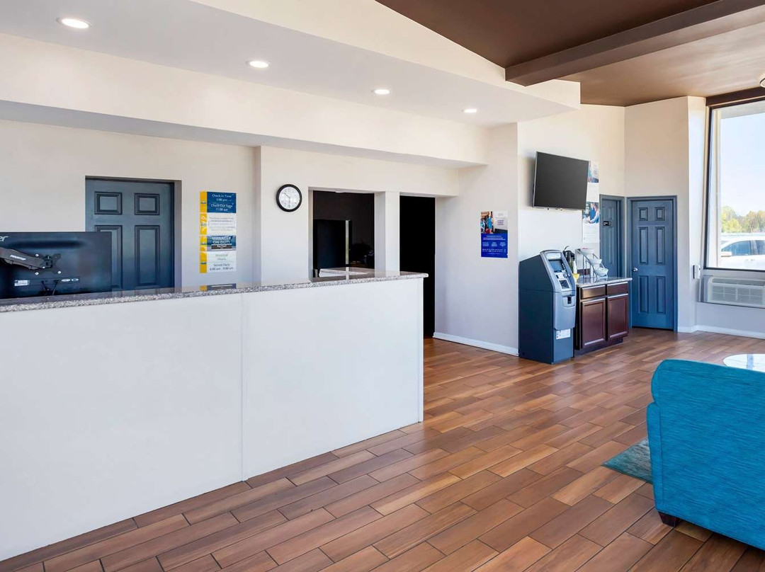 Days Inn by Wyndham Wrightstown