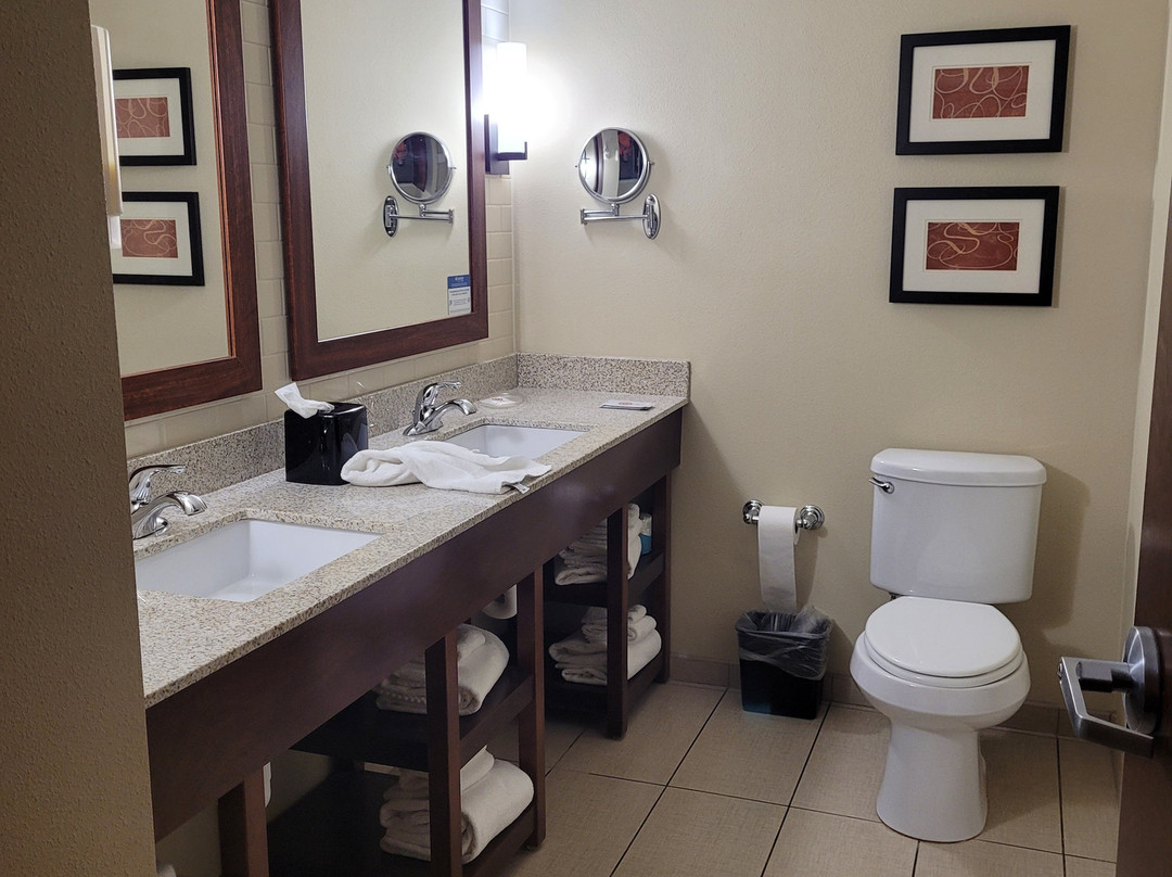 Comfort Suites Medical Center主图