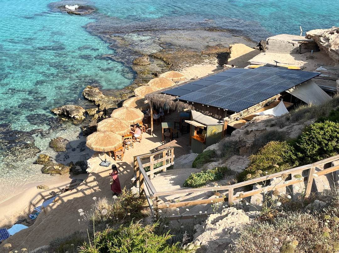 Cala Escondida-桑特霍塞普德萨塔莱阿必去景点