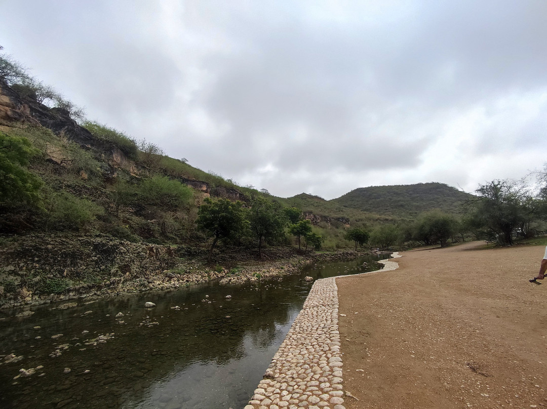 Ain Razat-塞拉莱必去景点