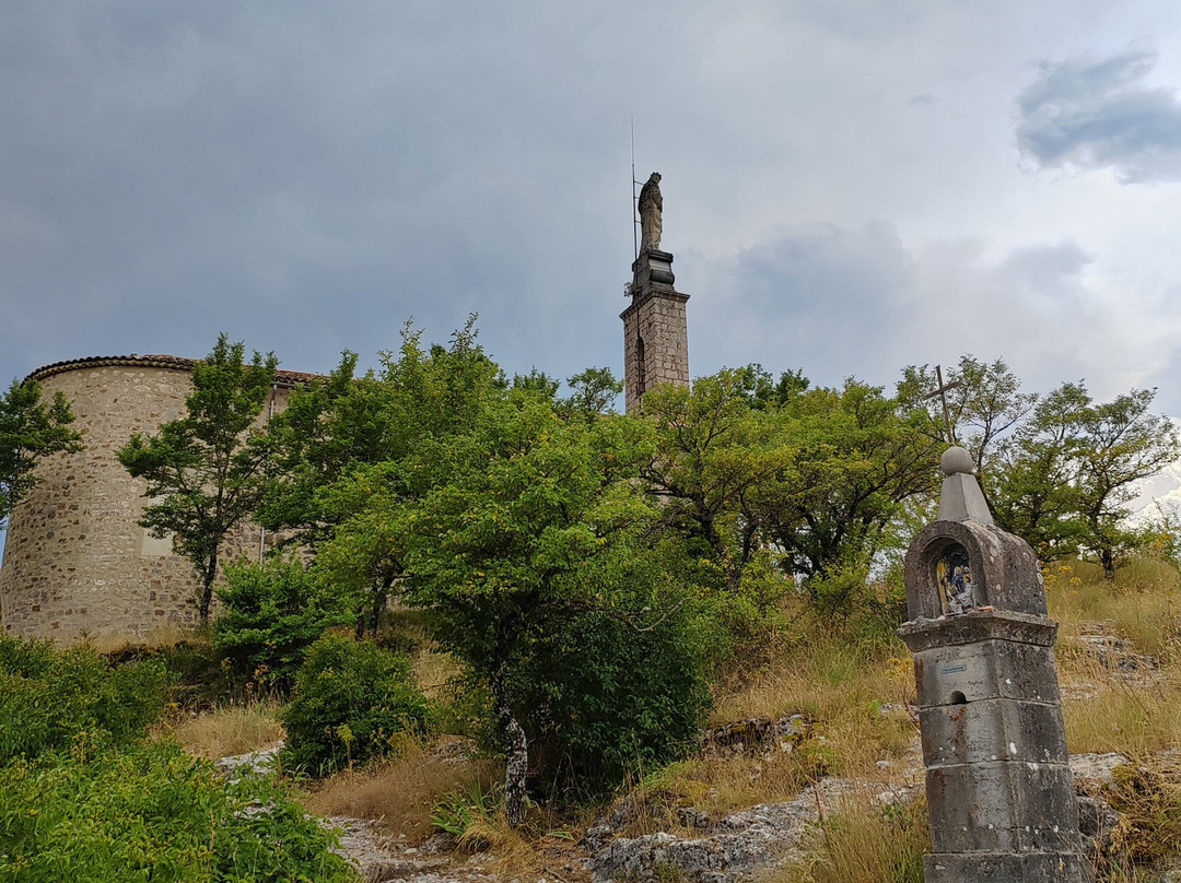 Chapelle Notre Dame du Roc-卡斯特亚纳必去景点