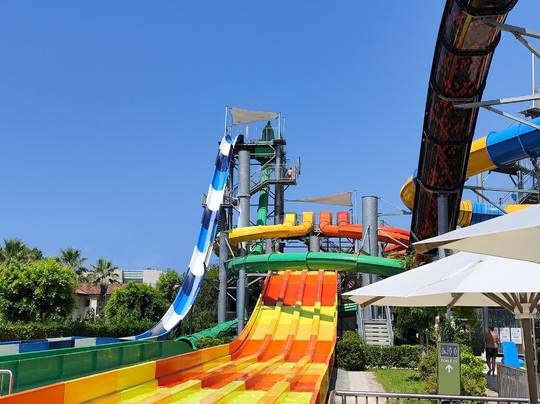 Gloria Verde Resort主图